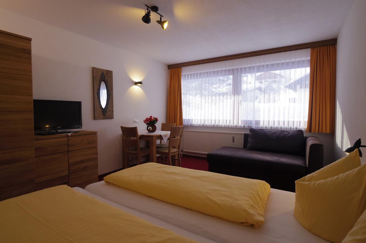 ガルゲレンHaus Gariellaアパートメント エクステリア 写真